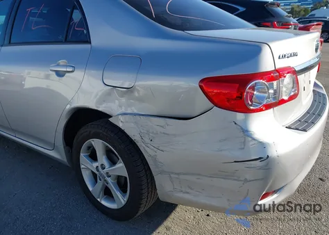 2011 Toyota Corolla Le z USA, uszkodzony, nr VIN 2T1BU4EE5BC646572